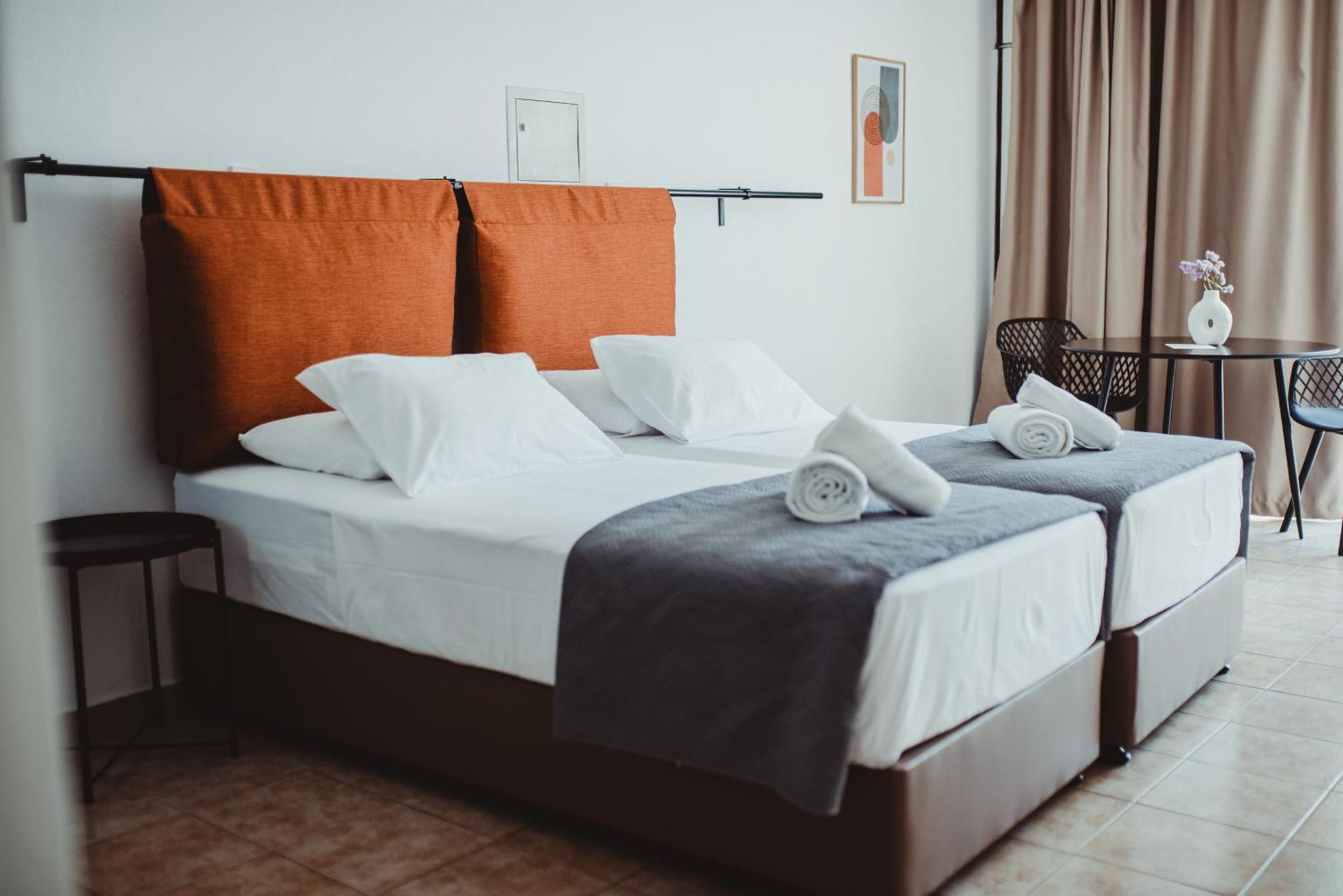 Ovis Hotel Apartments Ayia Napa Luaran gambar